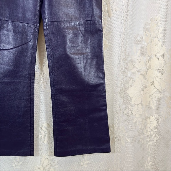 Vintage Danier Purple Leather Pants Biker High Rise Size Small 28 - Picture 4 of 11